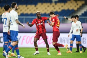 法兰克福发布备战花絮，今晚回应争议，中超任务艰巨，控场能力受关注的简单介绍-乐竞官方网站