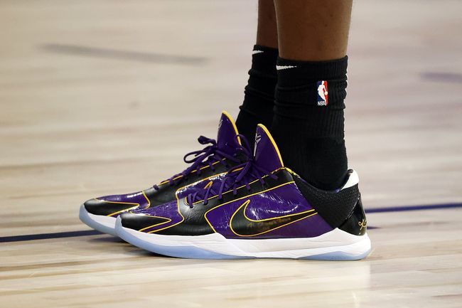 今晨体能课后；夏洛特黄蜂迎来里程碑备战NBA季后赛；悬念犹存；心理建设被强调的简单介绍